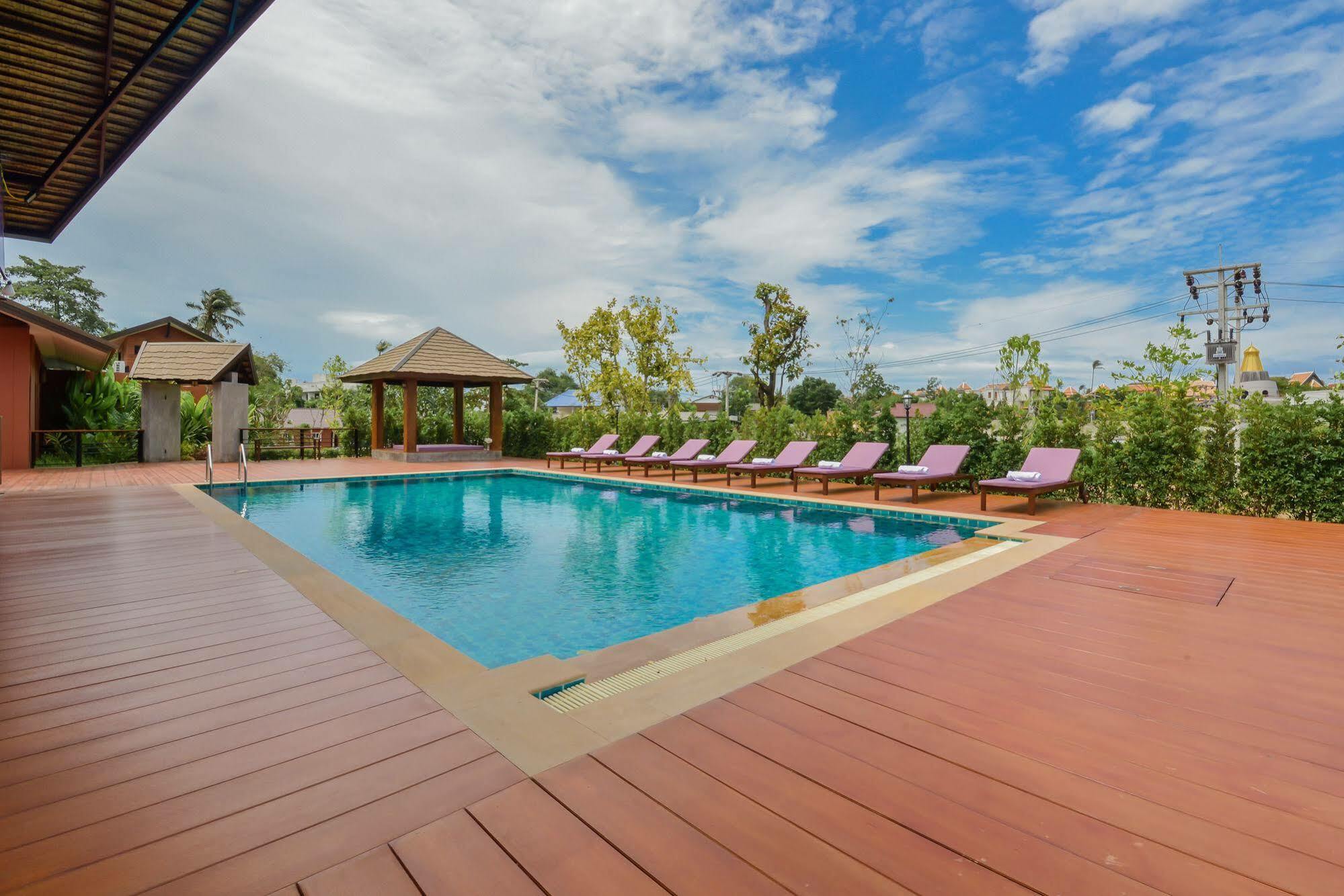 Sirinsamui Boutique Hostel Choeng Mon Bagian luar foto